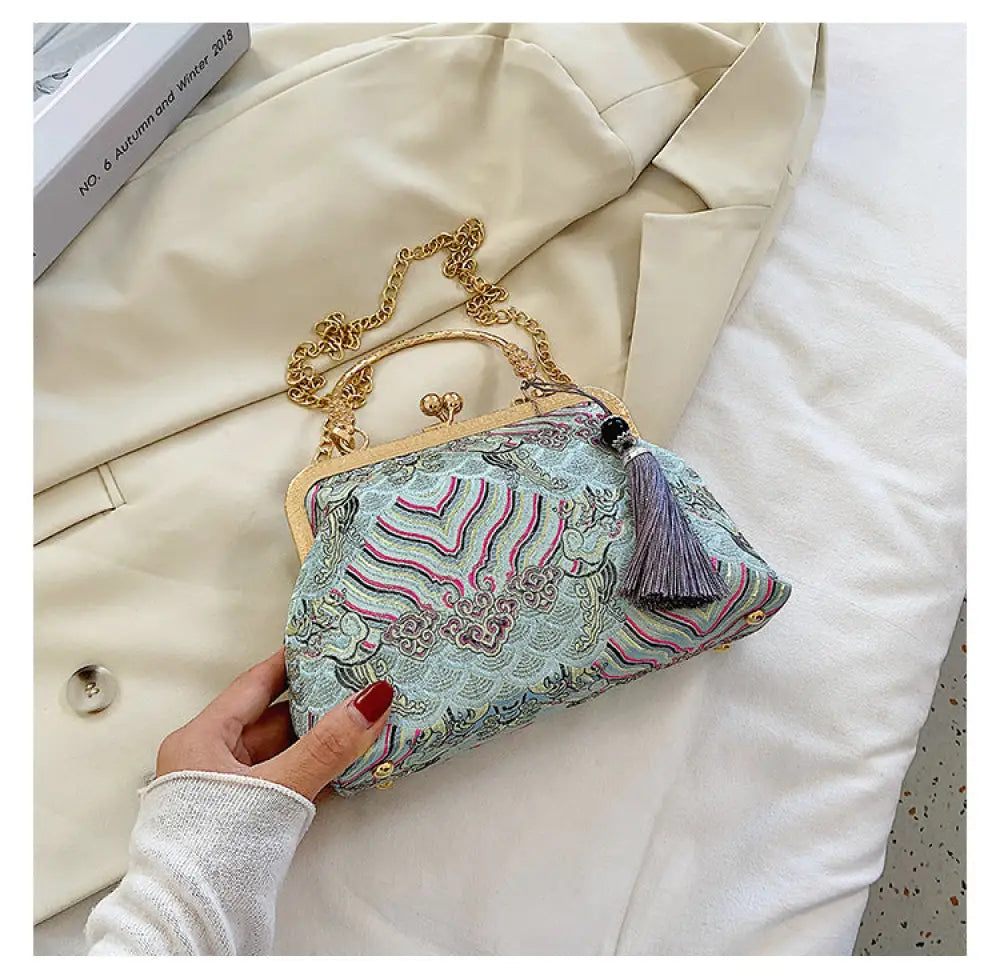 Cheongsam Embroidered Handbag – Poetic Streetwear | same ANTHEM - Yunlong Green / Double L