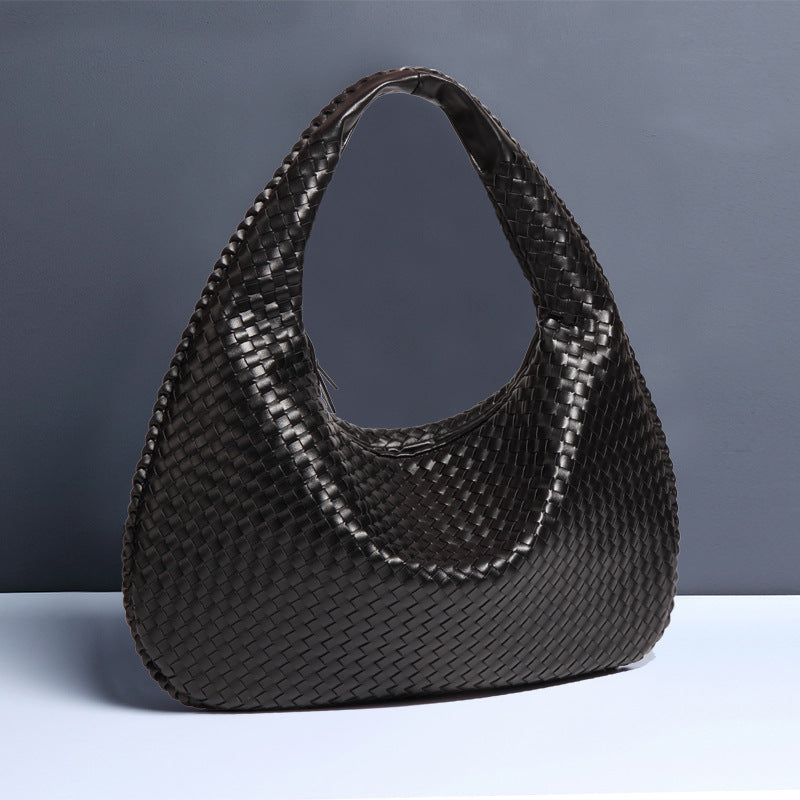 Crescent Shaped Shoulder Bag – Soulmate Streetwear | same ANTHEM