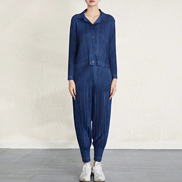 Dreamy Denim-Style Pleated Set for Women – Soulmate Streetwear | same ANTHEM - Blue / Tops