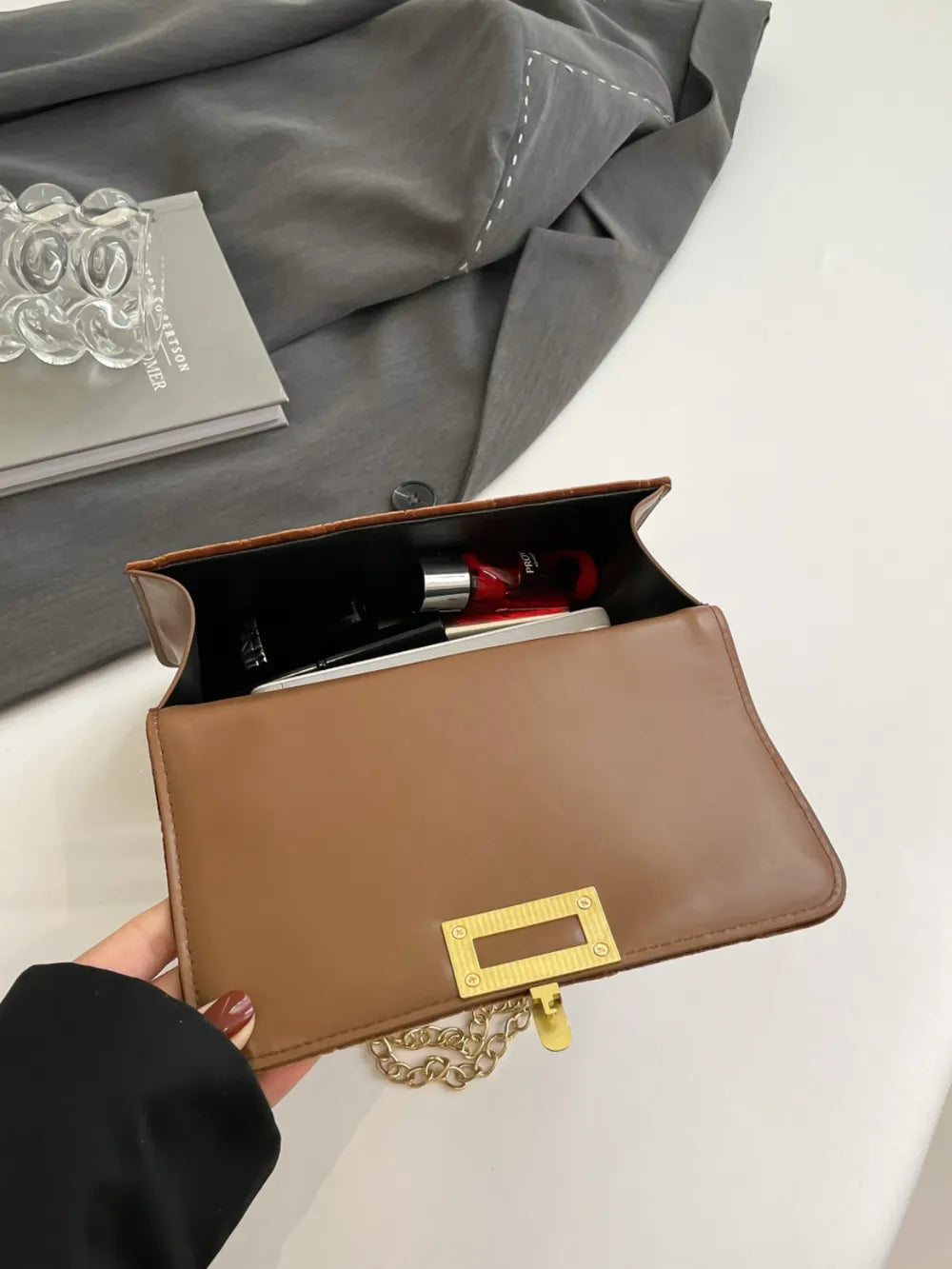 Golden Chain Bag – Night-Out Chic | same ANTHEM