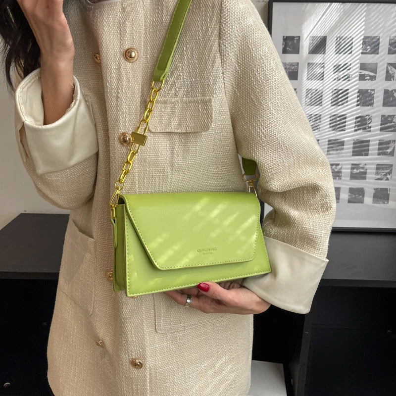 Green Flap Crossbody Bag | same ANTHEM. Soulmate Streetwear