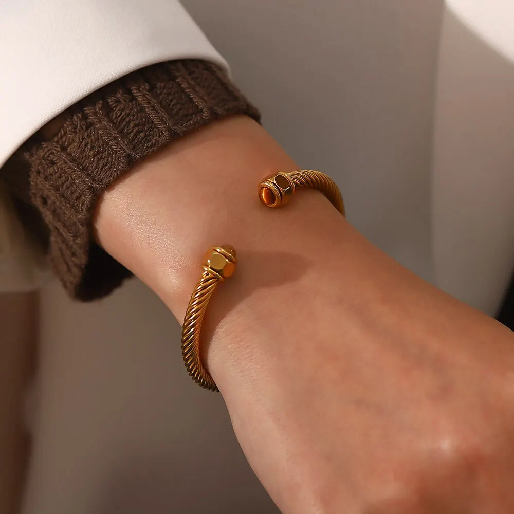Natural Stone Twisted Thread Bracelet – 18K Gold Streetwear Jewelry | same ANTHEM.
