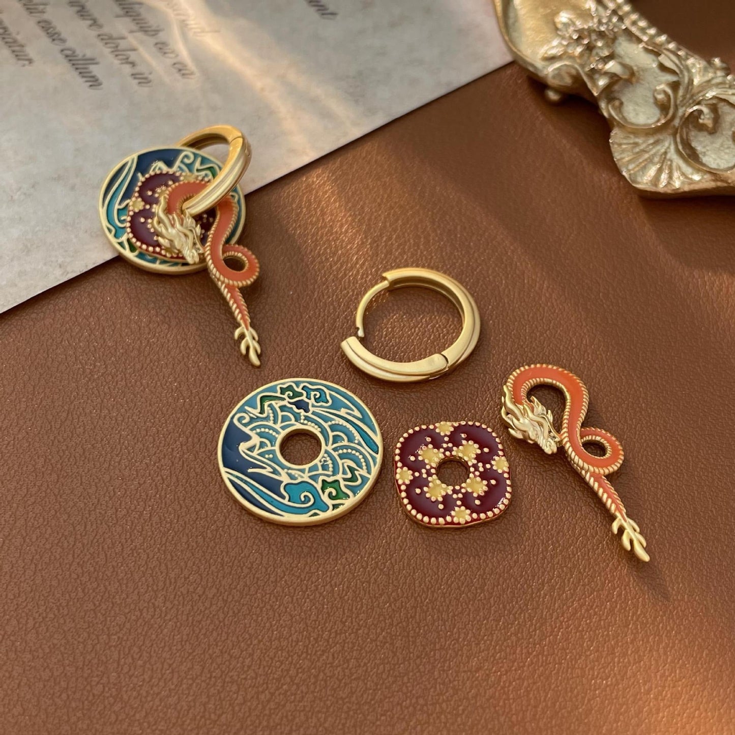 Palace Style Dragon Earrings – National Style Statement Jewelry | same ANTHEM. - Golden