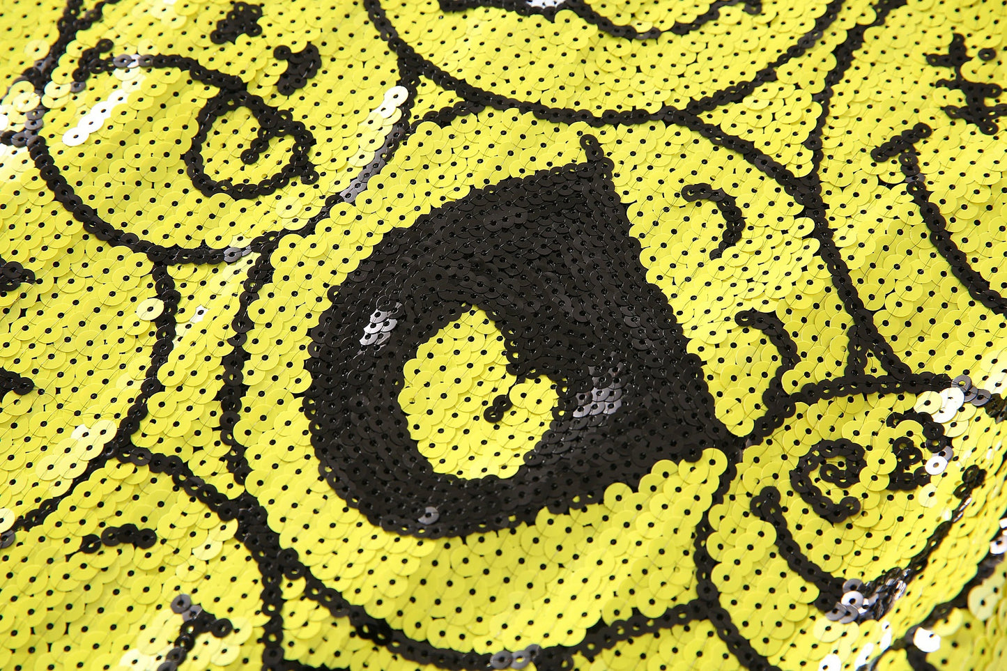 same ANTHEM. Smiley Sequin T-Shirt – Soulmate Streetwear for Besties & Lovers - Yellow / One Size