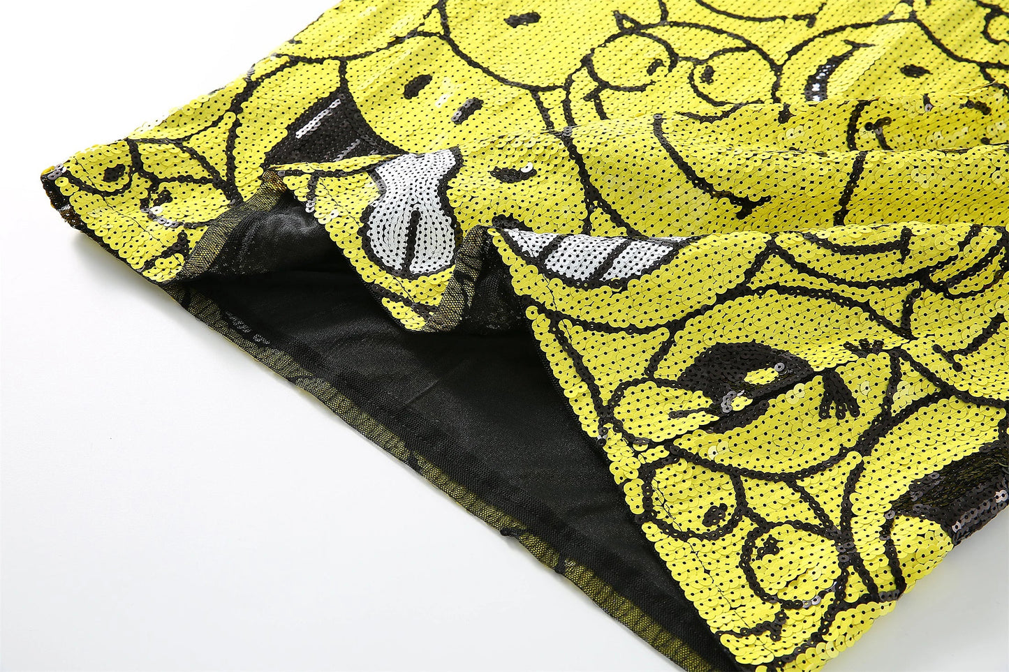 same ANTHEM. Smiley Sequin T-Shirt – Soulmate Streetwear for Besties & Lovers - Yellow / One Size