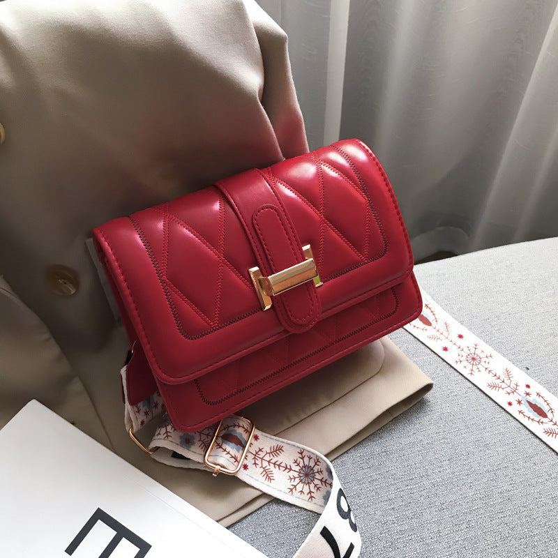 Shoulder Bag – Fashion Streetwear for Soulmates | same ANTHEM - Red - Bag