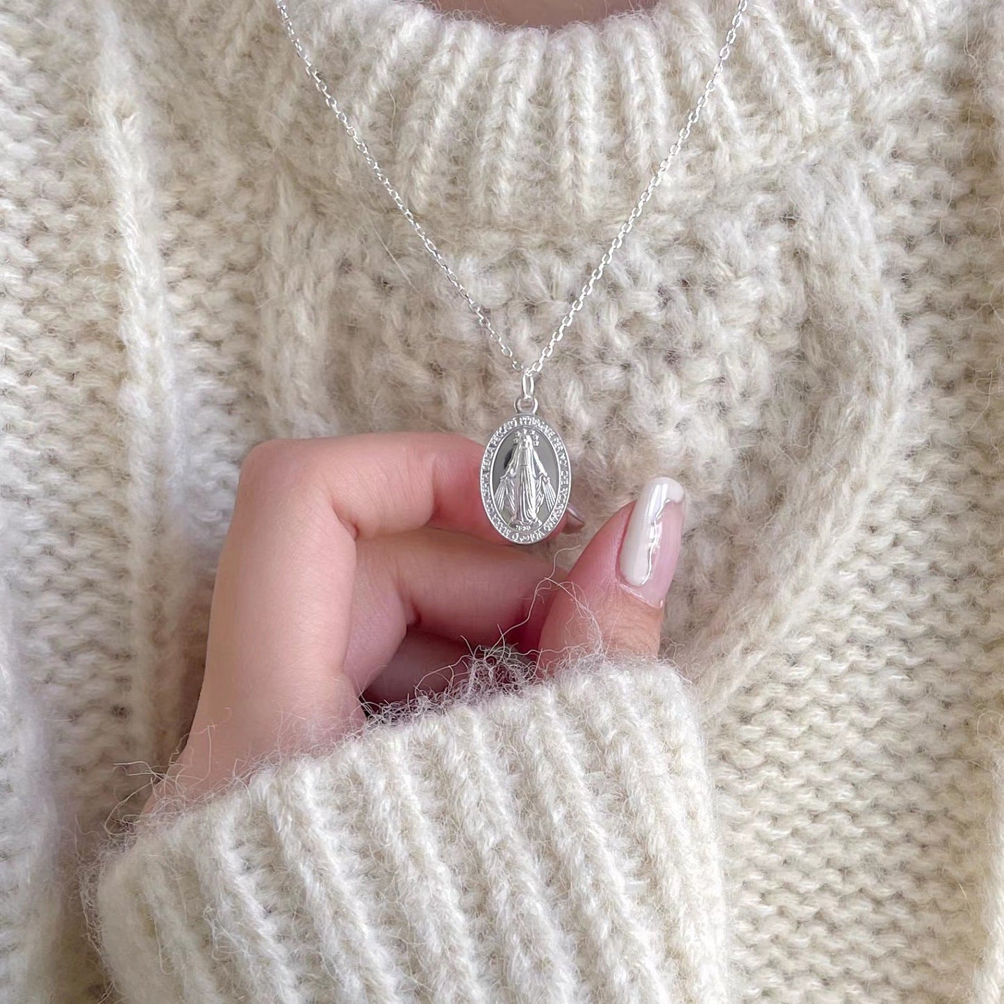 Silver 925 Vintage Cameo Necklace | Chic Boho Oval Pendant for Soulmates & Lovers | same ANTHEM