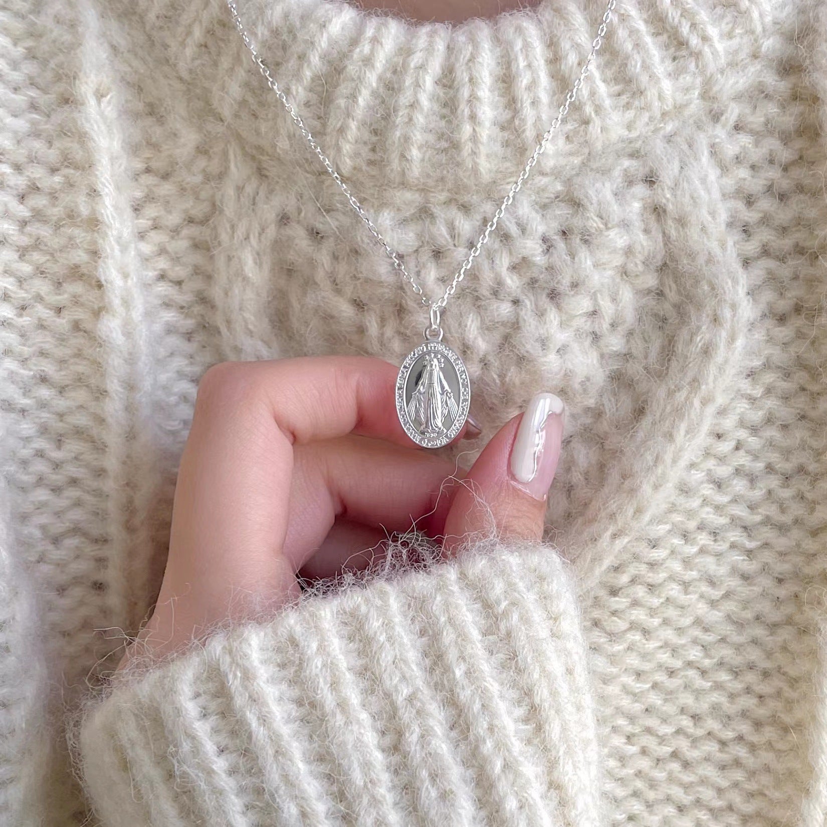 Silver 925 Vintage Cameo Necklace | Chic Boho Oval Pendant for Soulmates & Lovers | same ANTHEM