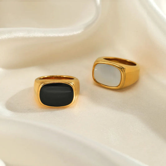 Square Vintage Shell Ring – White Gold Stainless Steel | same ANTHEM