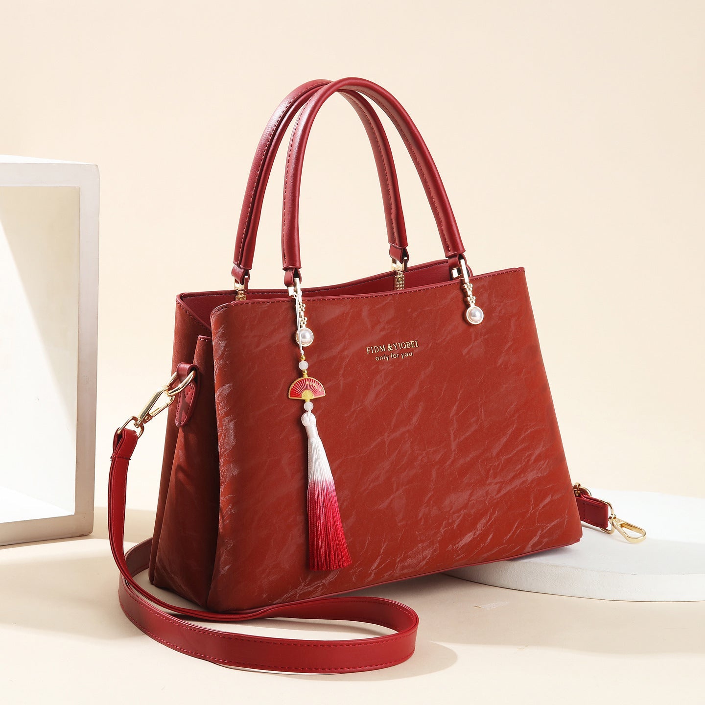 Versatile Handheld Tote – Soulmate Streetwear Bag | same ANTHEM - Red