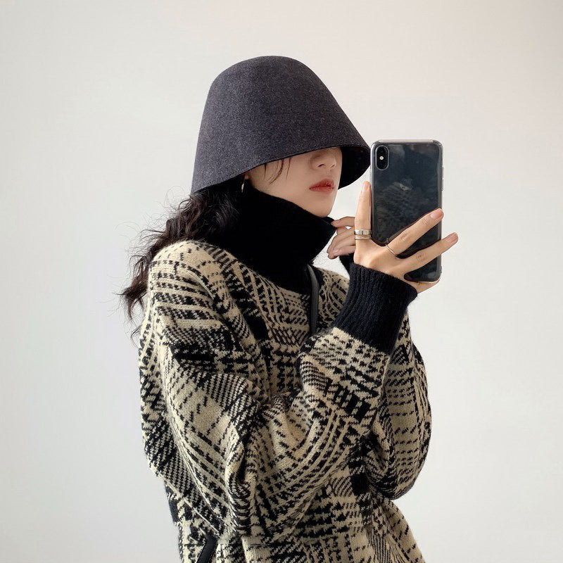 Vintage turtleneck sweater - Bag