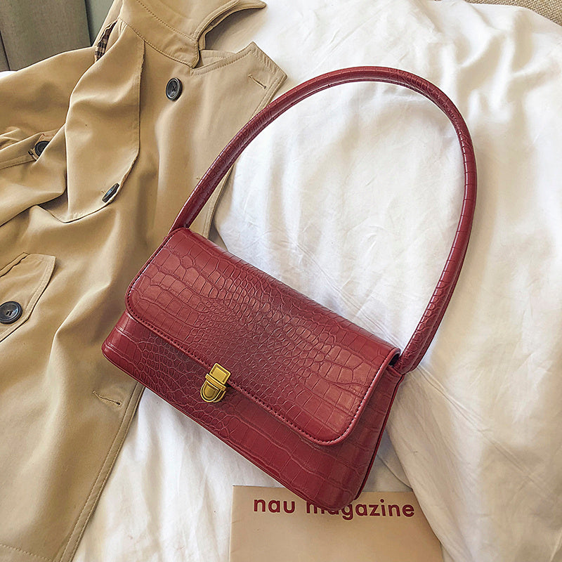Vintage Underarm Bag | same ANTHEM. - Wine red