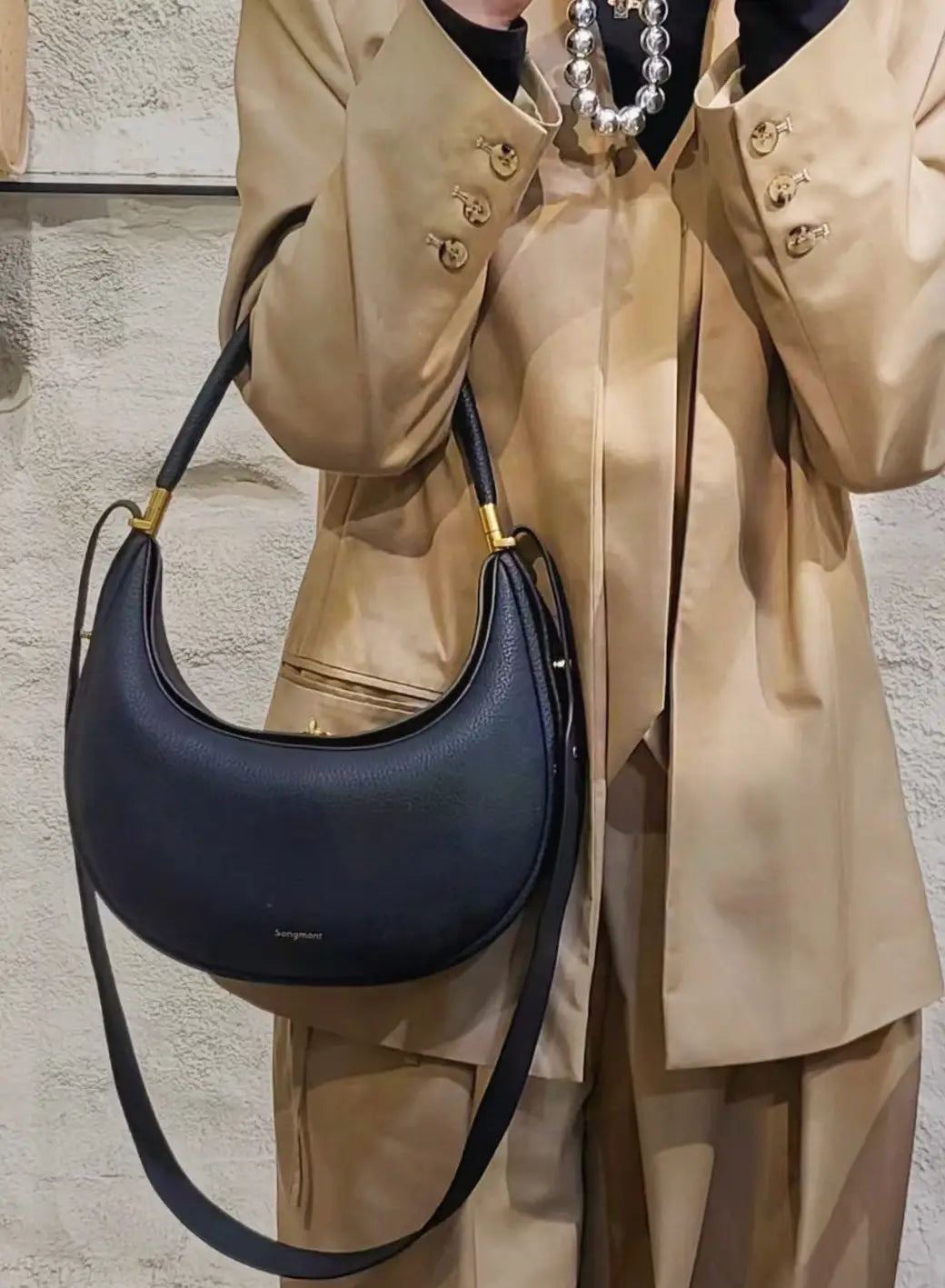 Medium Moon Bend Bag | same ANTHEM.