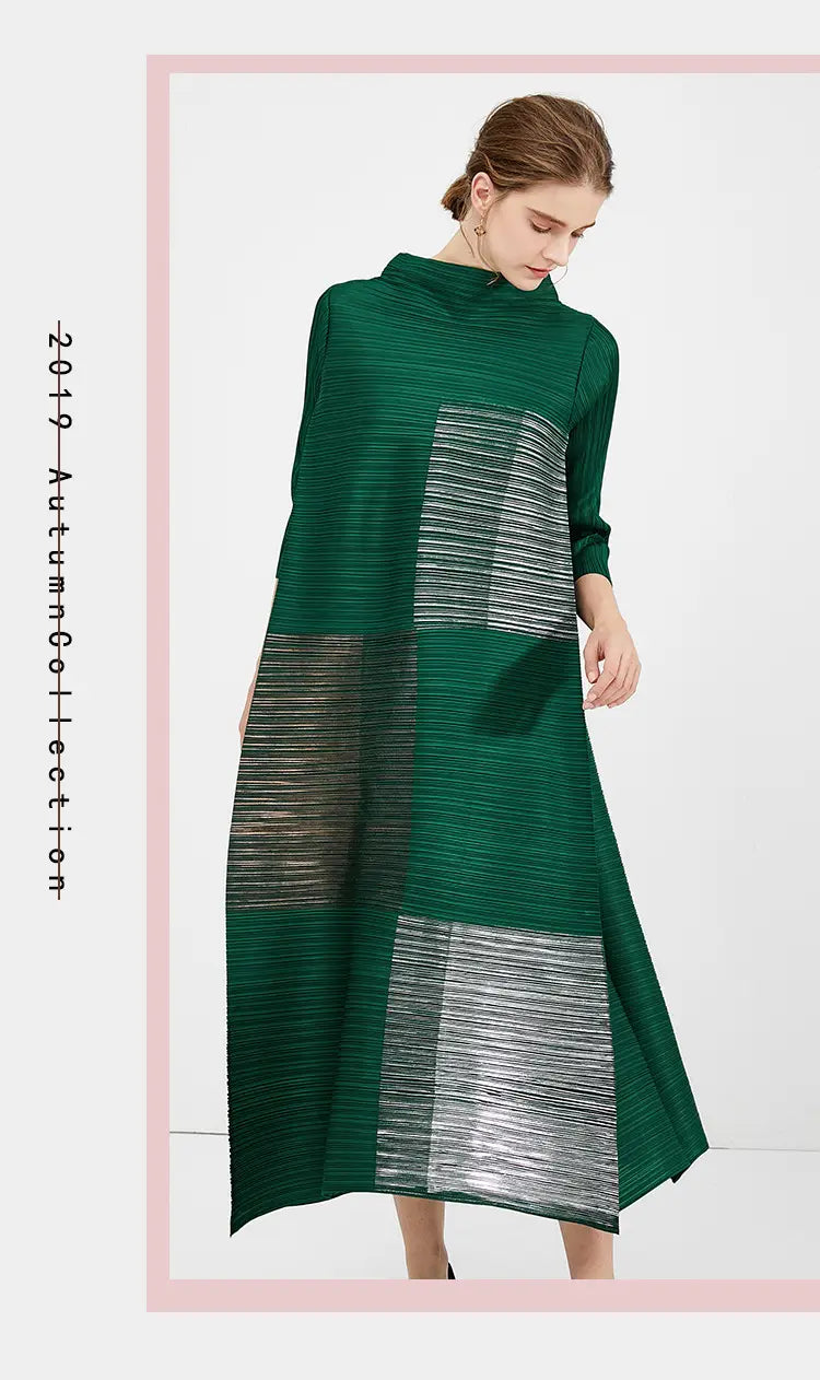 Stand Collar Gilded Loose Dress | same ANTHEM.