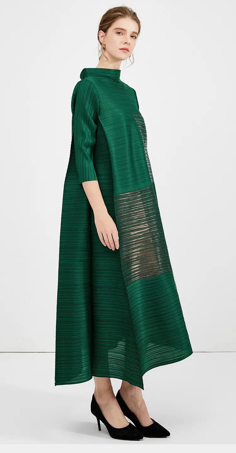 Stand Collar Gilded Loose Dress | same ANTHEM.