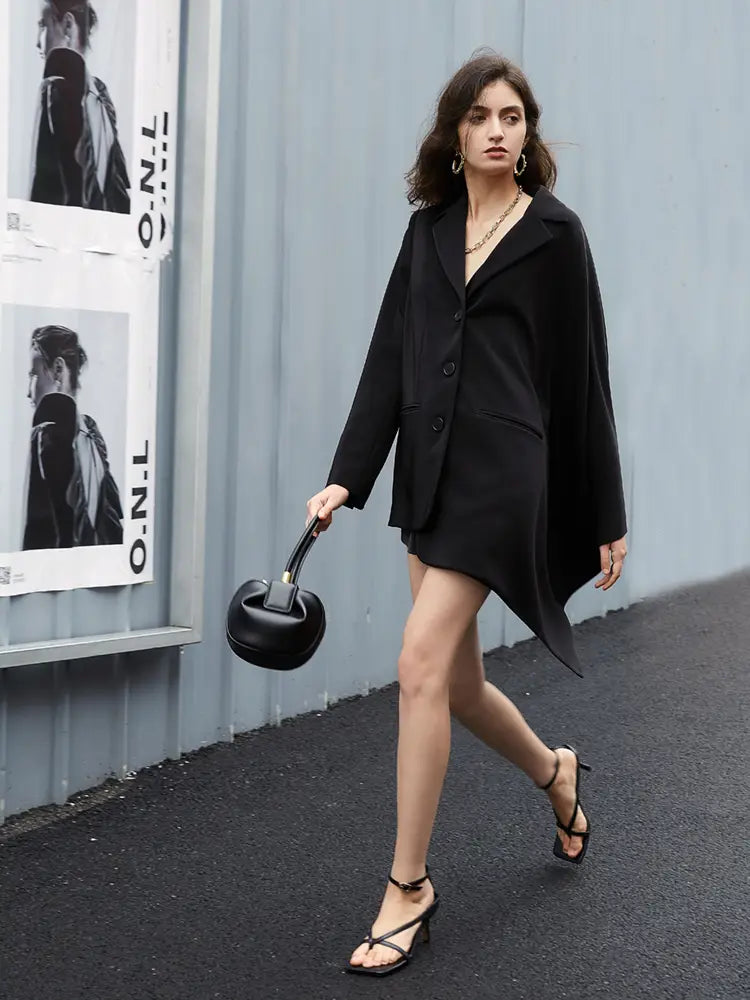 Bat Sleeve Blazer | same ANTHEM.