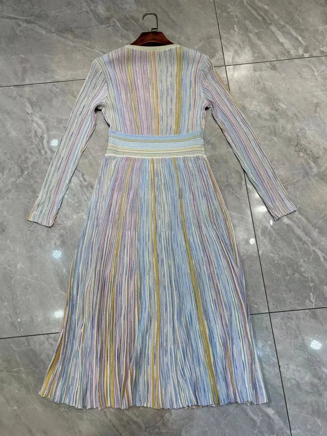 Knitted Long Sleeved Dress | same ANTHEM.