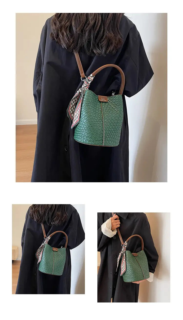 Woven Bucket Bag | same ANTHEM.