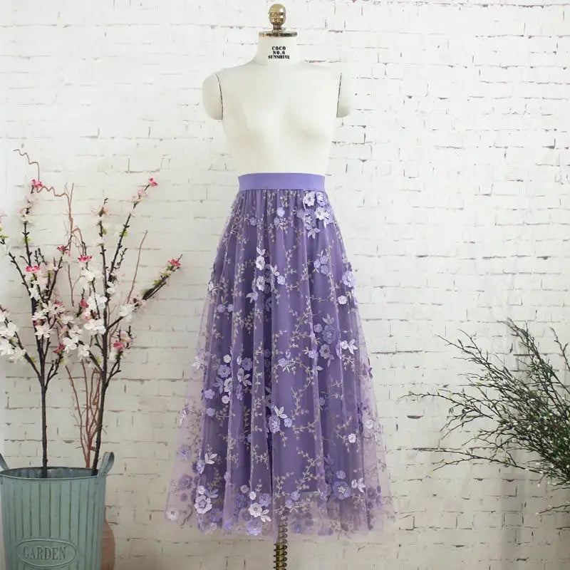 Embroidered Mesh Skirt | same ANTHEM.