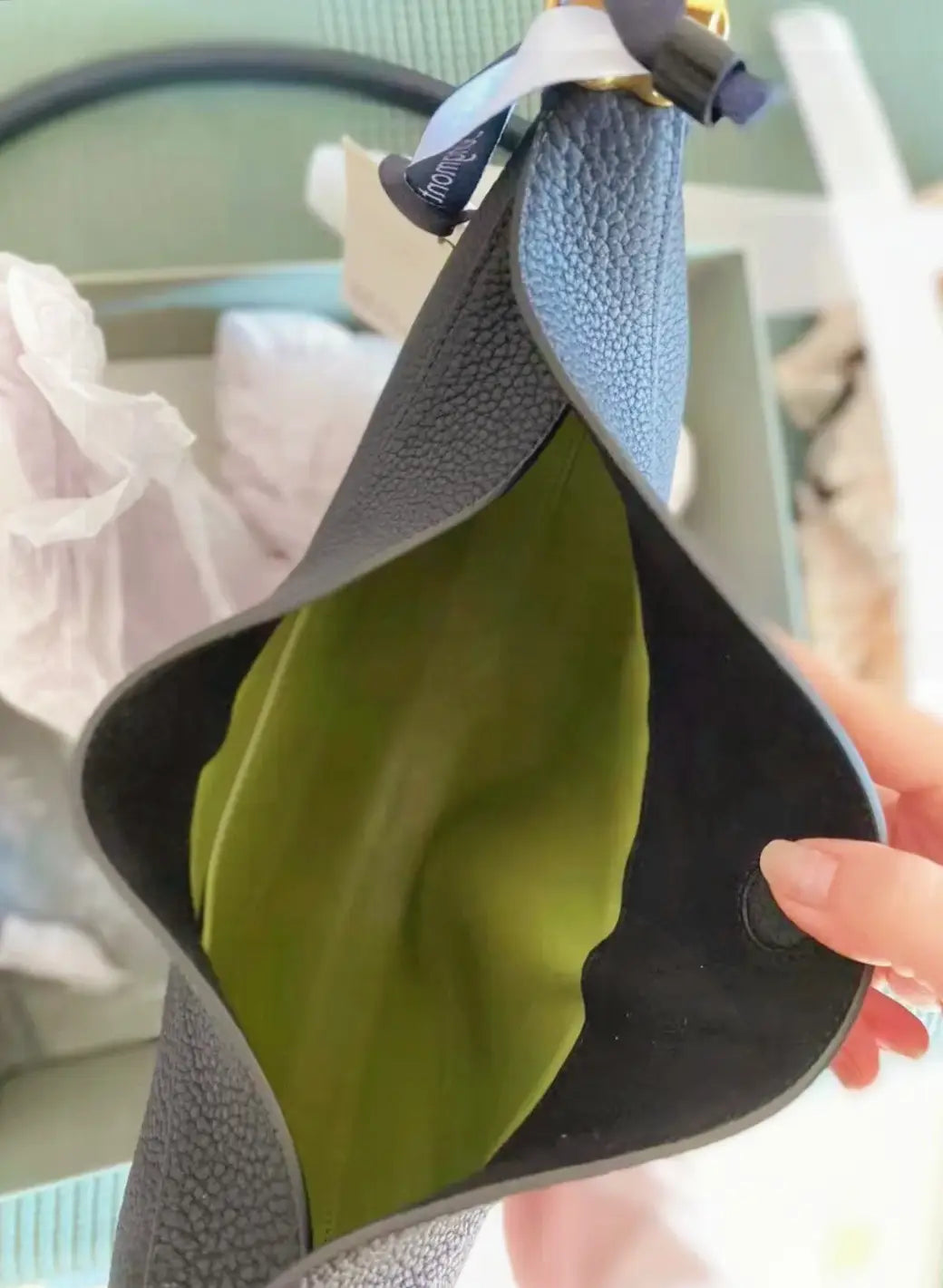 Medium Moon Bend Bag | same ANTHEM.