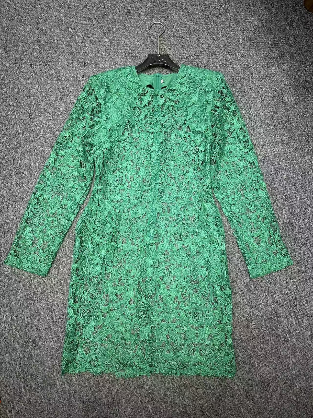 Slim Lace Dress | same ANTHEM.