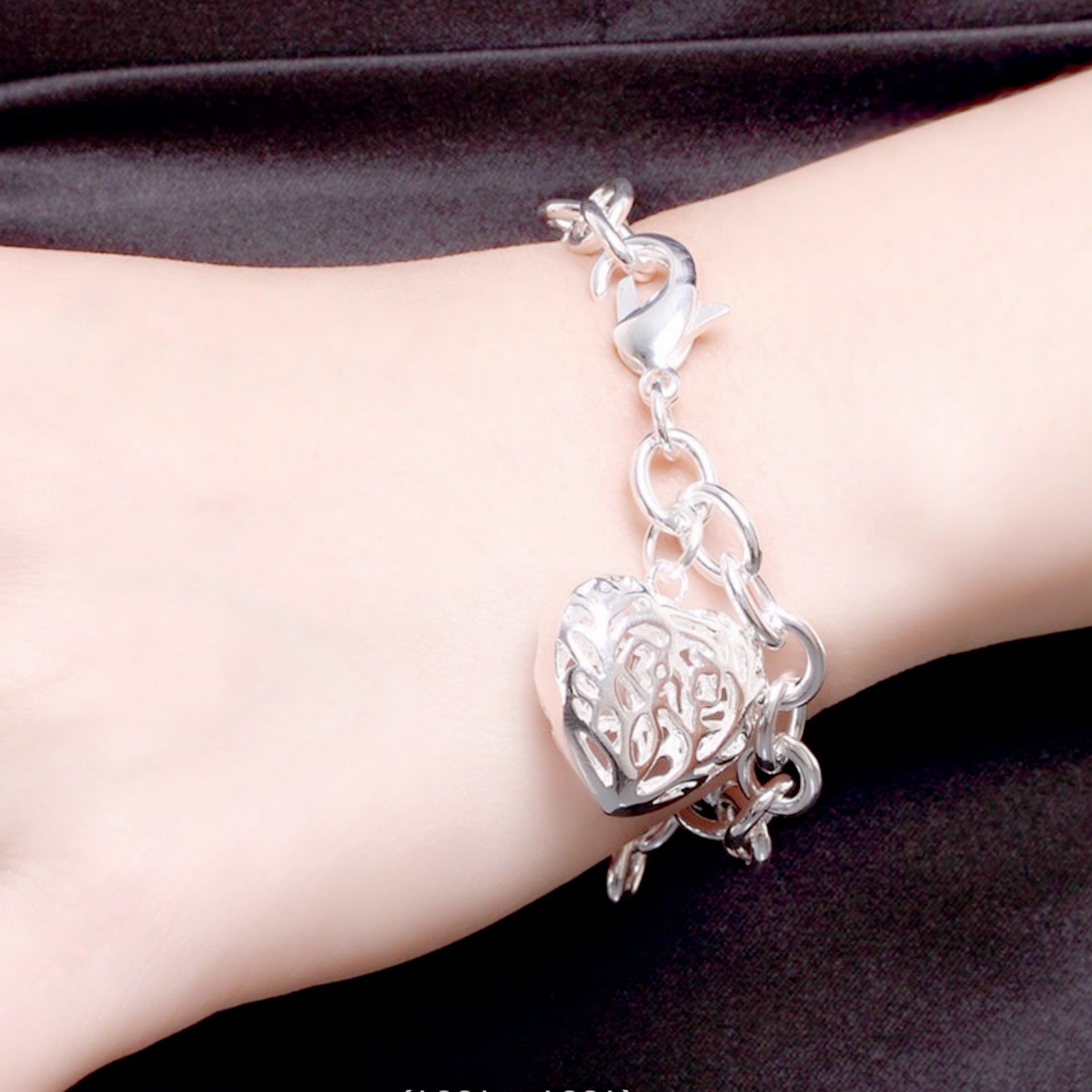925 Silver Hollow Heart Bracelet | Boho Chic Love | same ANTHEM