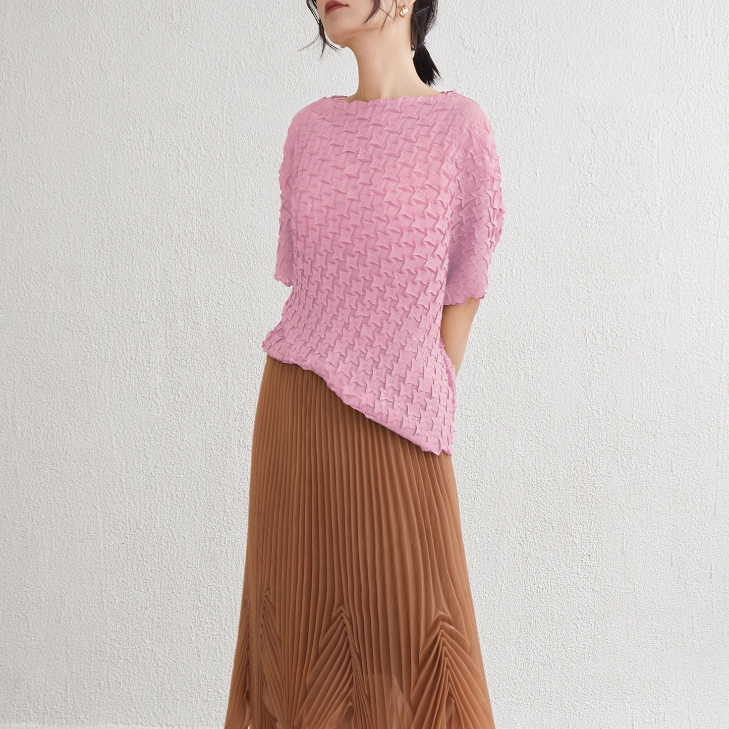 3D Pleated T-Shirt | same ANTHEM.