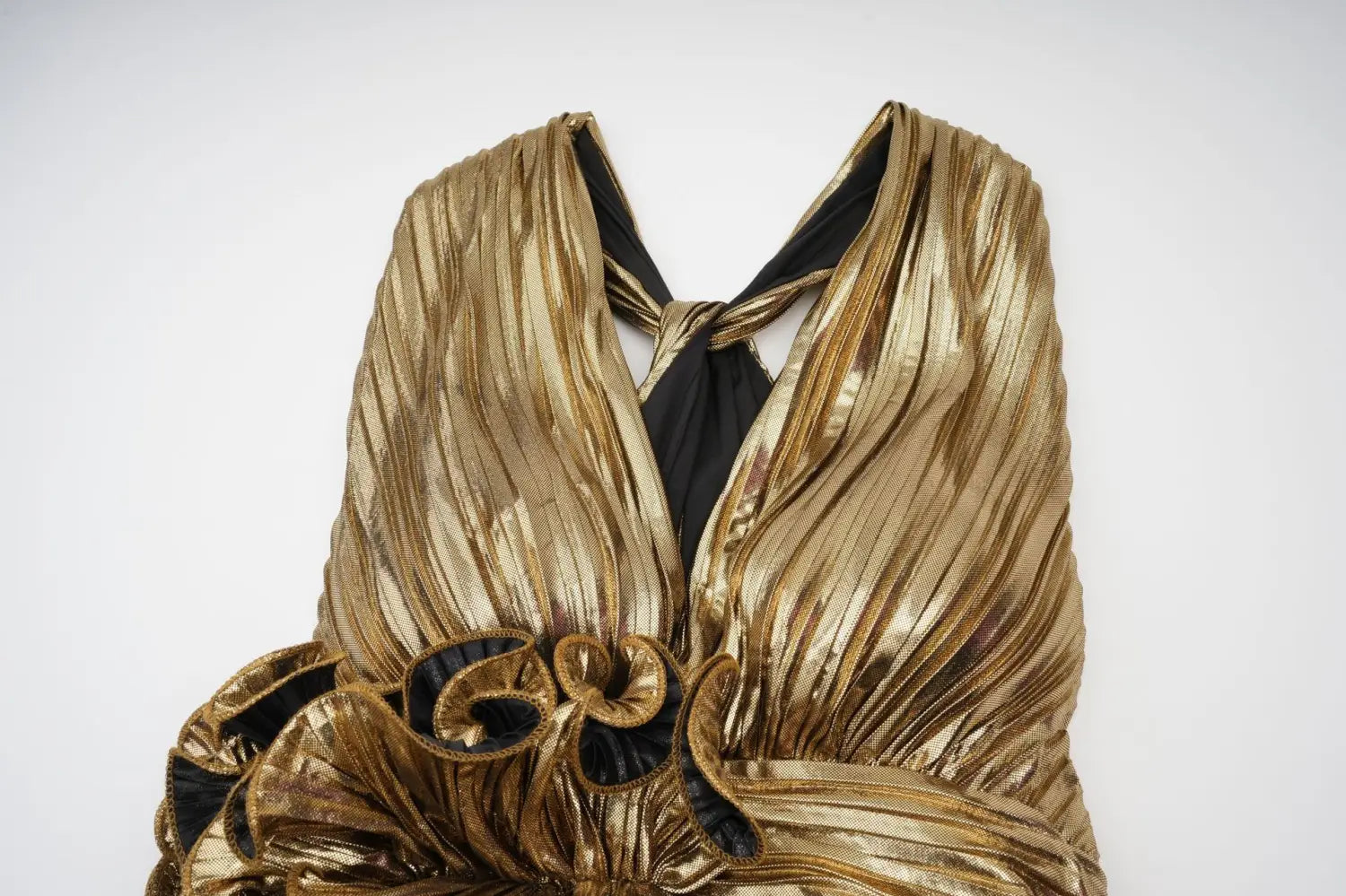 V-Neck Sleeveless Dress | same ANTHEM.