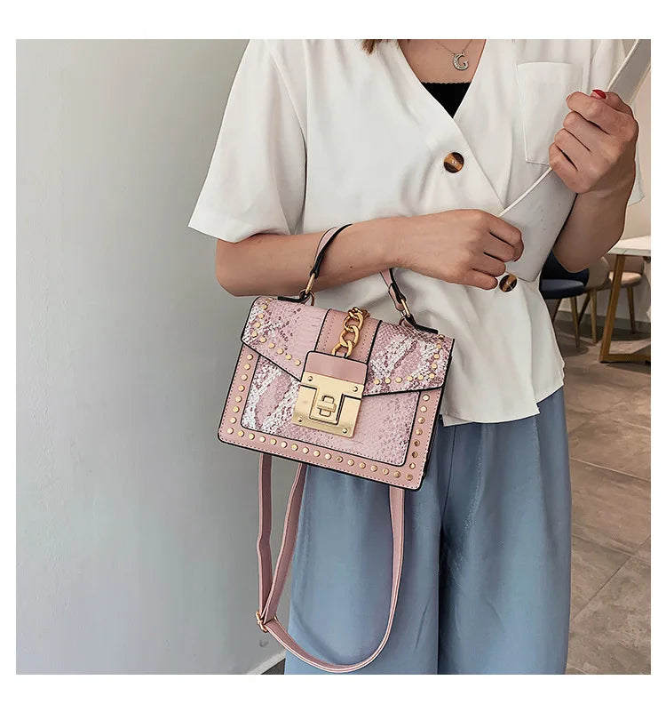 Croc PU Leather Envelope Crossbody | Soulmate Streetwear – same ANTHEM.