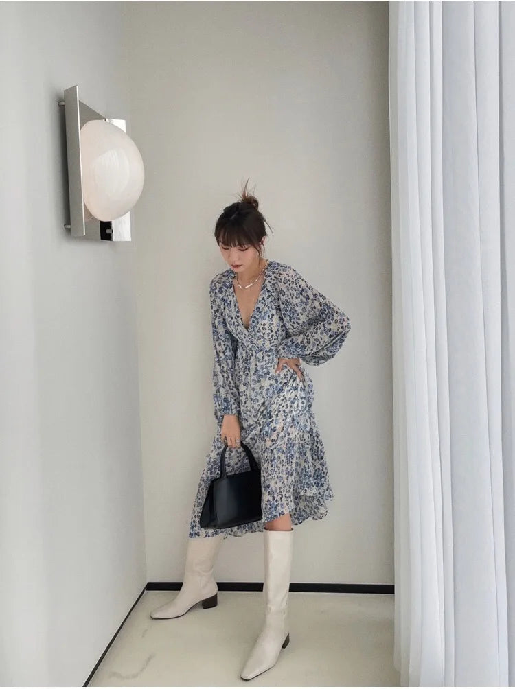 Boho Floral Midi Dress with Lantern Sleeves – Soulmate Streetwear | same ANTHEM. Femme