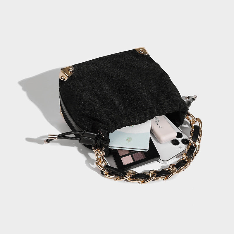Black Handbag with Gold Chain Handle | same ANTHEM. Soulmate Streetwear & Fashion - Black - Bag