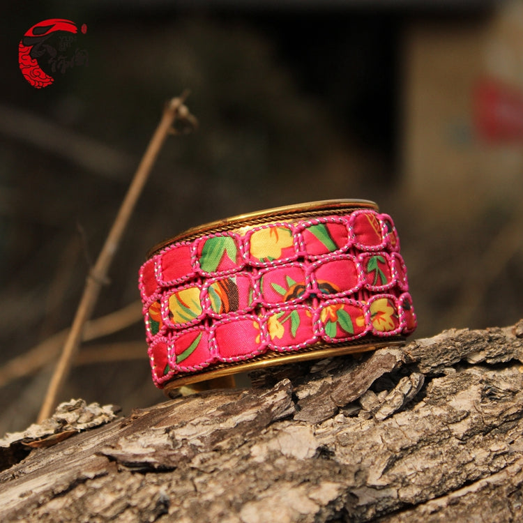 Boho Beaded Patch Bracelet – Nepalese Soulmate Style | same ANTHEM - Patch Rose Red