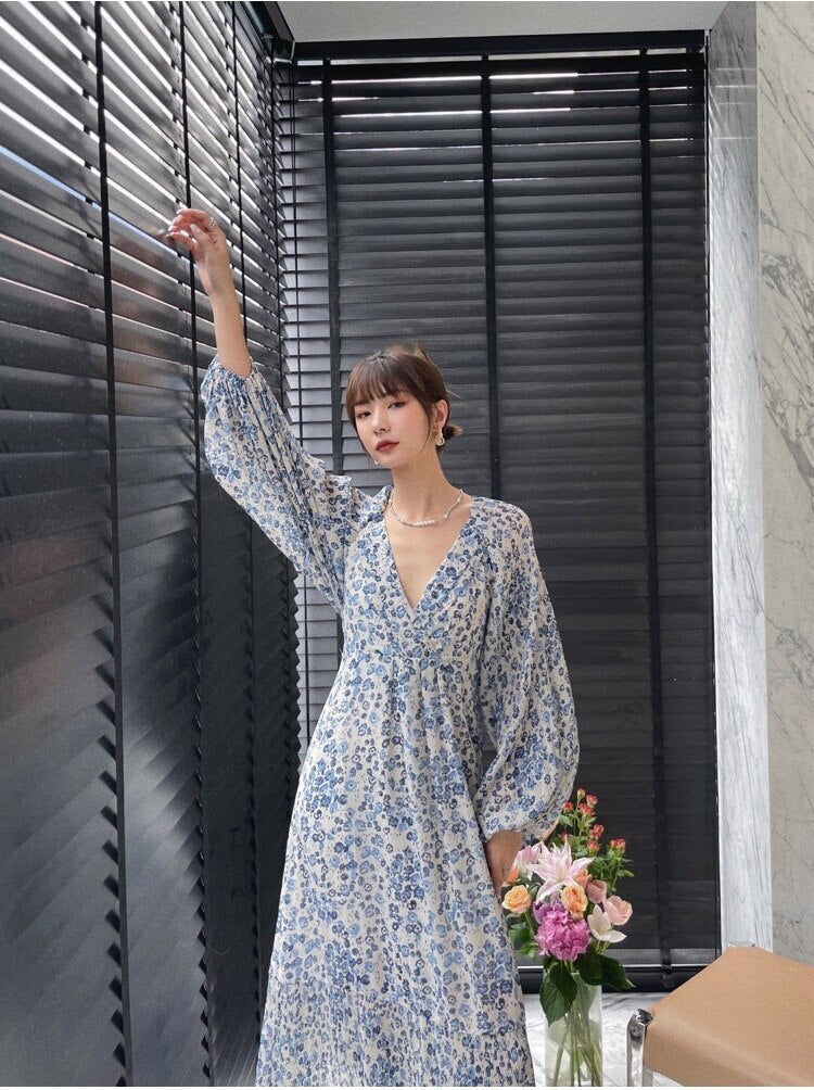 Boho Floral Midi Dress with Lantern Sleeves – Soulmate Streetwear | same ANTHEM. Femme