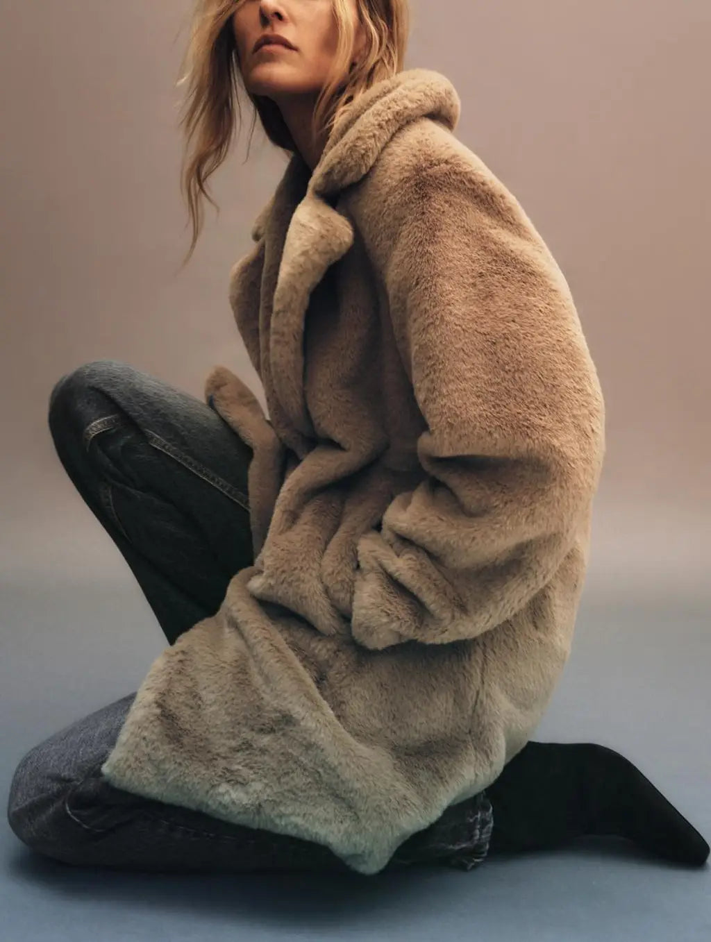 Fall Winter Fashion Artificial Fur Women’s Warm Mid-length Coat
