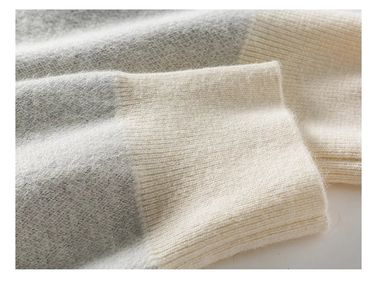 Puppy Couple Sweater | same ANTHEM.