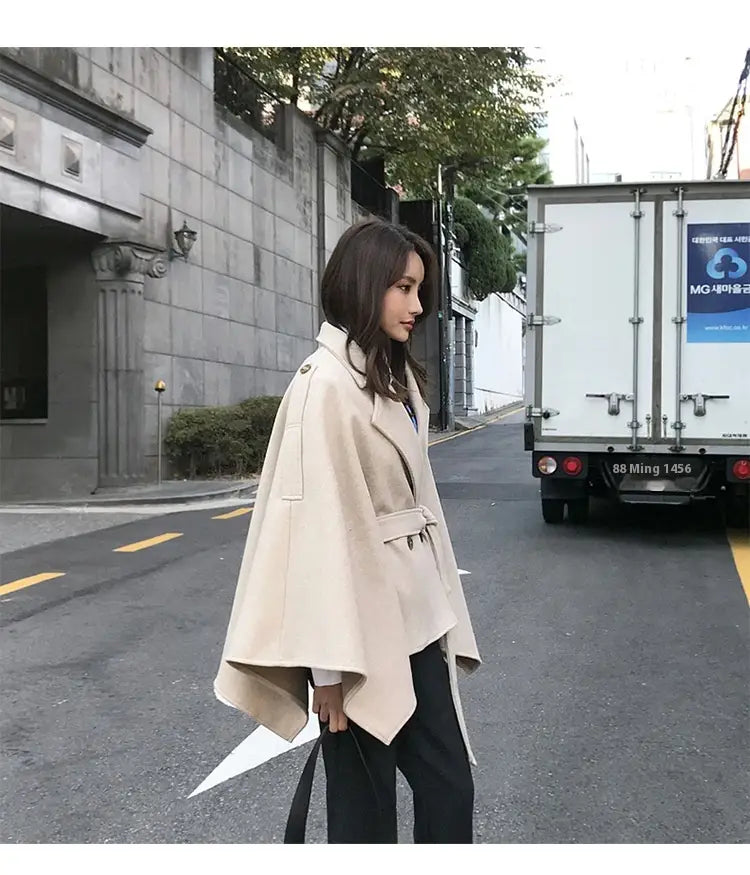 Lace-up Shawl Cape Thickened Coat Woolen