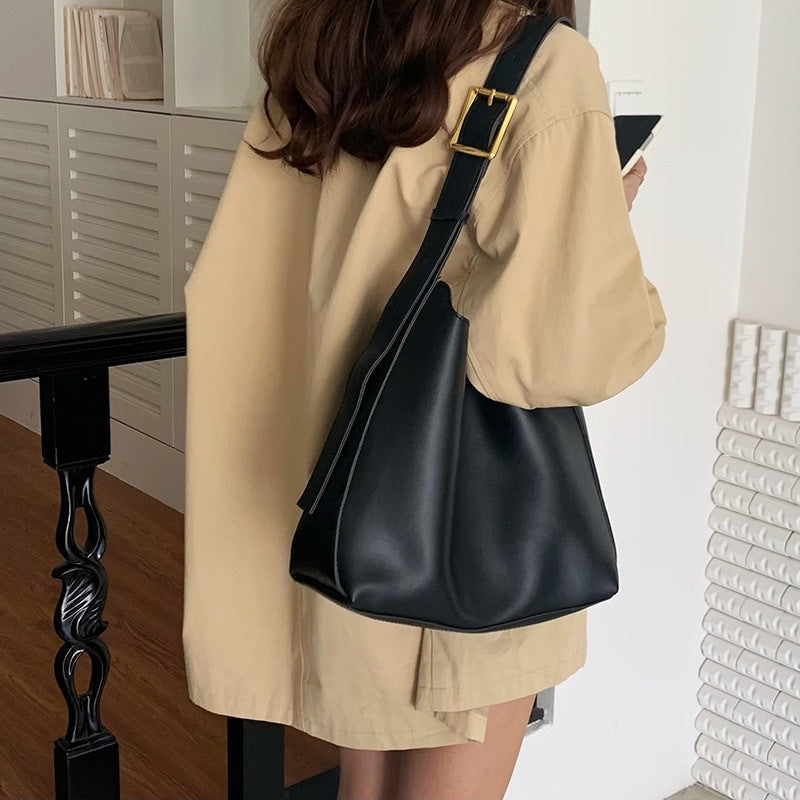 Chic Bucket Shoulder Messenger Bag | Timeless French Style | same ANTHEM - Black - Bag