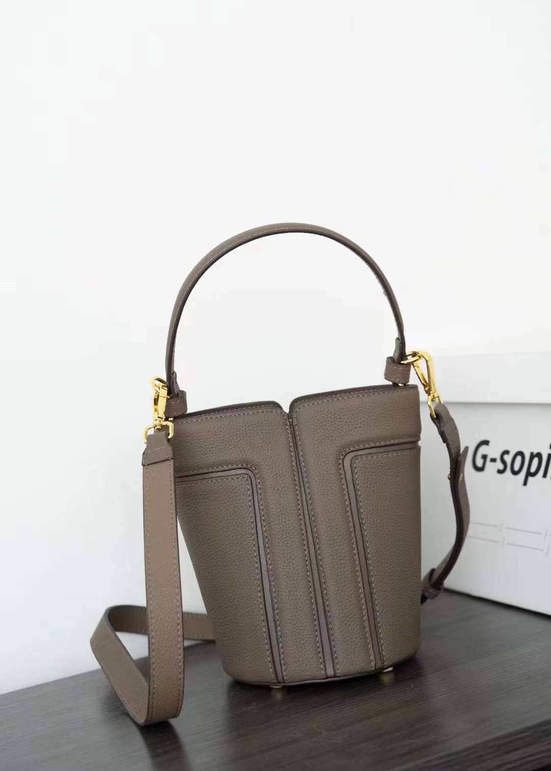 Chic Cowhide Tote Shoulder Bag | Timeless French Style | same ANTHEM - Bag