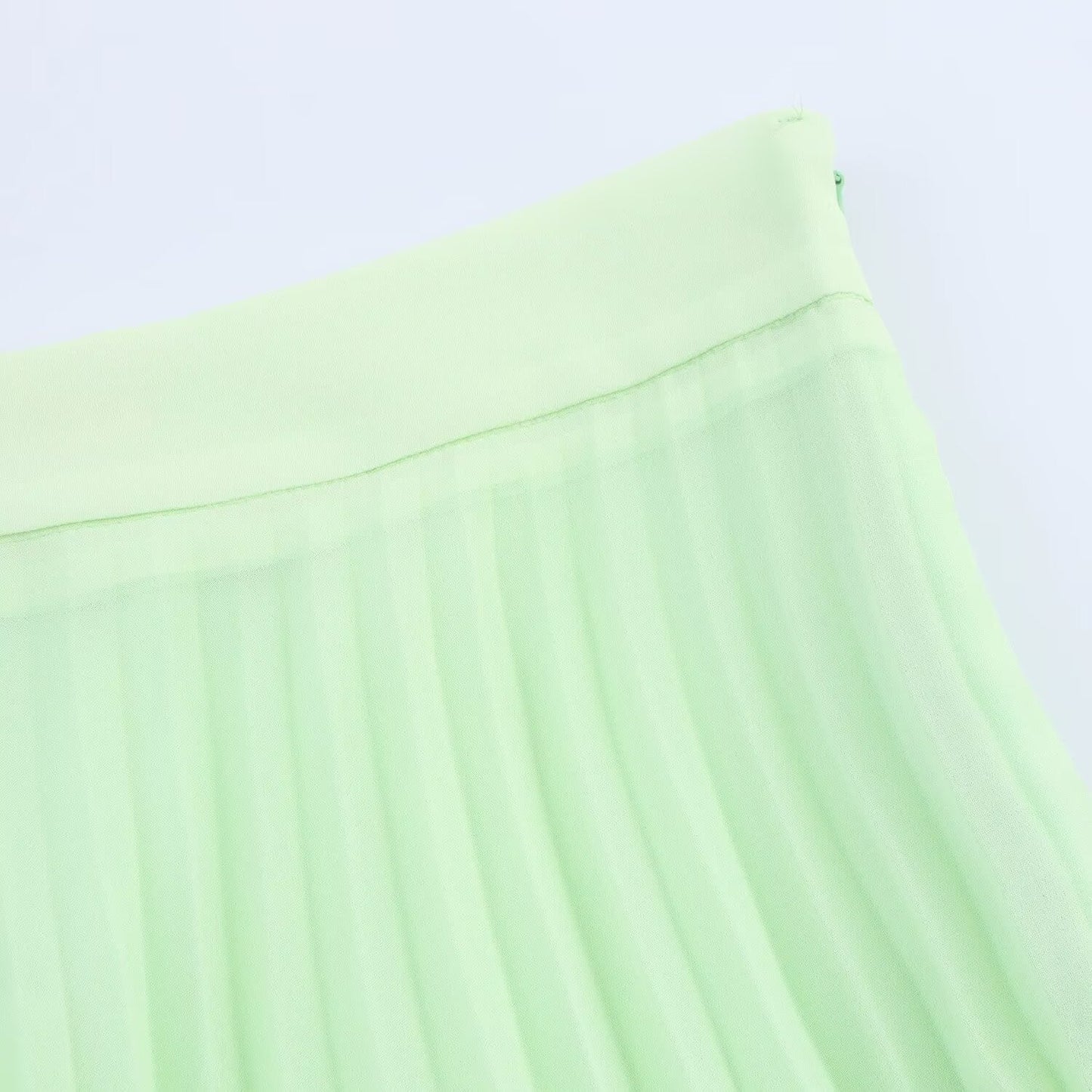 Chiffon Pleated Mid Length Skirt – dreamy soulmate streetwear | same ANTHEM.