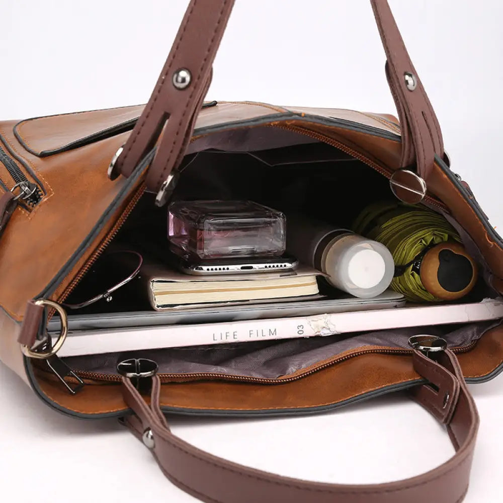 Classy Shoulder Bag – Classic Chic | same ANTHEM