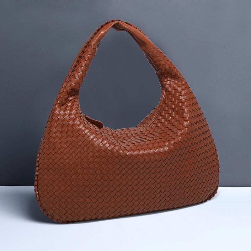 Crescent Shaped Shoulder Bag – Soulmate Streetwear | same ANTHEM - 626 # Dark Brown