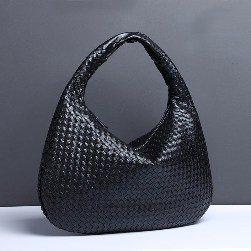 Crescent Shaped Shoulder Bag – Soulmate Streetwear | same ANTHEM - 626 # Black