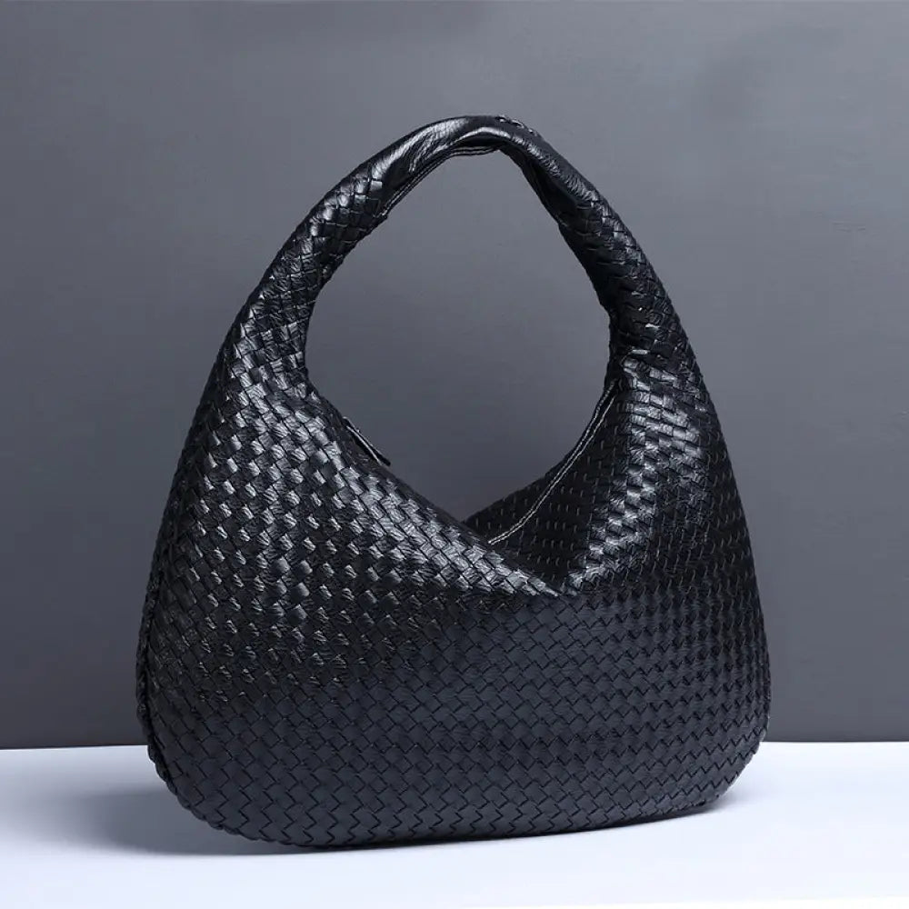 Crescent Shaped Shoulder Bag – Soulmate Streetwear | same ANTHEM - 626 # Black