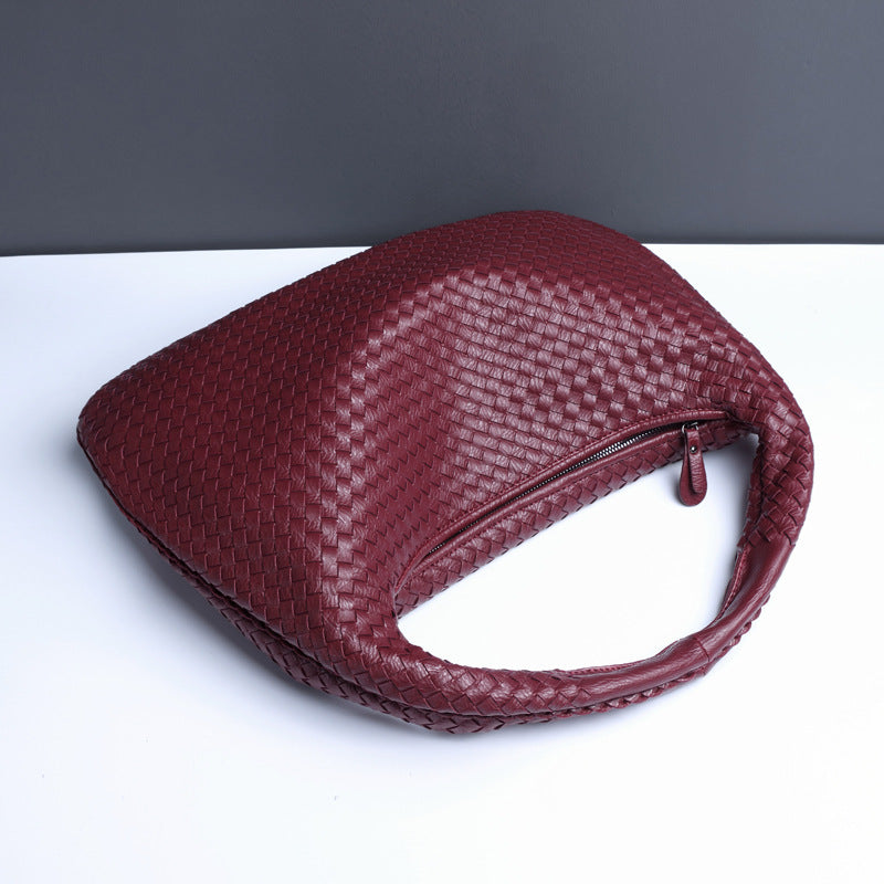 Crescent Shaped Shoulder Bag – Soulmate Streetwear | same ANTHEM