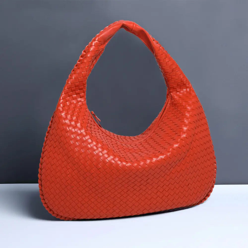 Crescent Shaped Shoulder Bag – Soulmate Streetwear | same ANTHEM