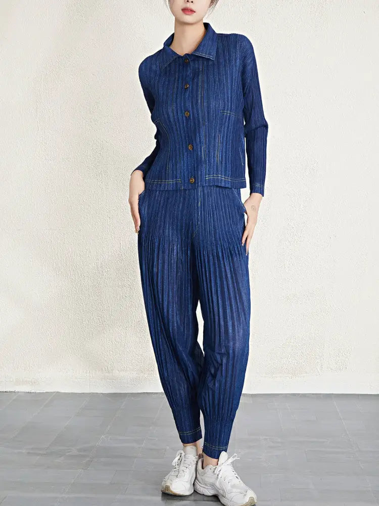 Dreamy Denim-Style Pleated Set for Women – Soulmate Streetwear | same ANTHEM