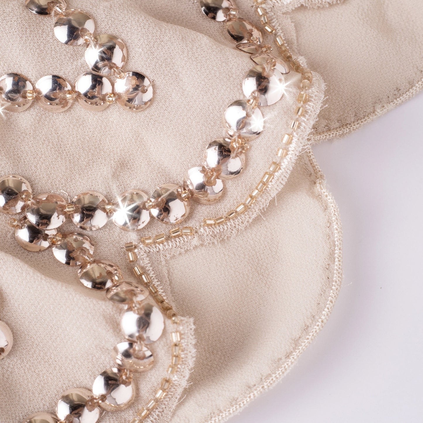 Embroidered Sequined Blouse | same ANTHEM.