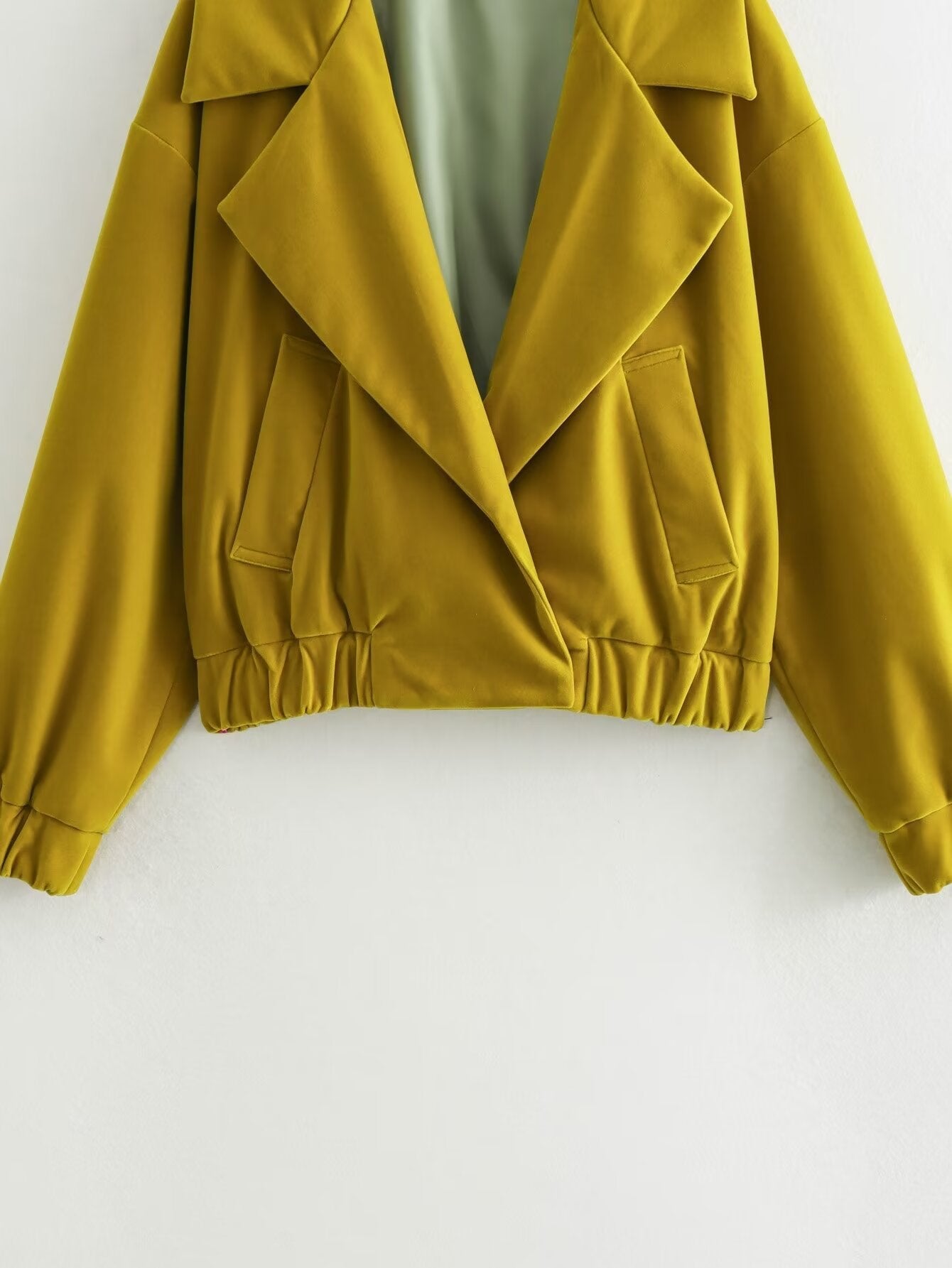 Folds Short Jacket with Side Pockets | Loose Lapel Outerwear | soulmate wear | same ANTHEM