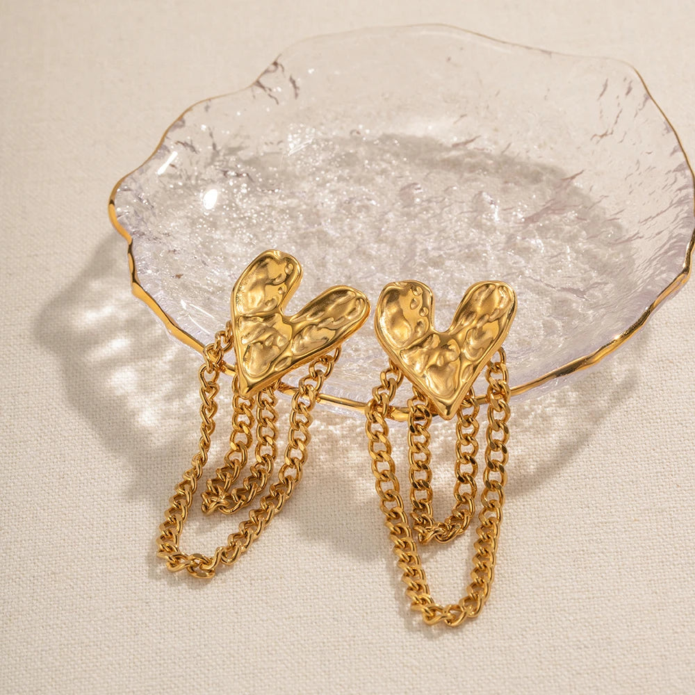 Hammer Heart Tassel Stud Earrings – same ANTHEM. Korean Fashion Jewelry for Soulmates - JDEW2306010