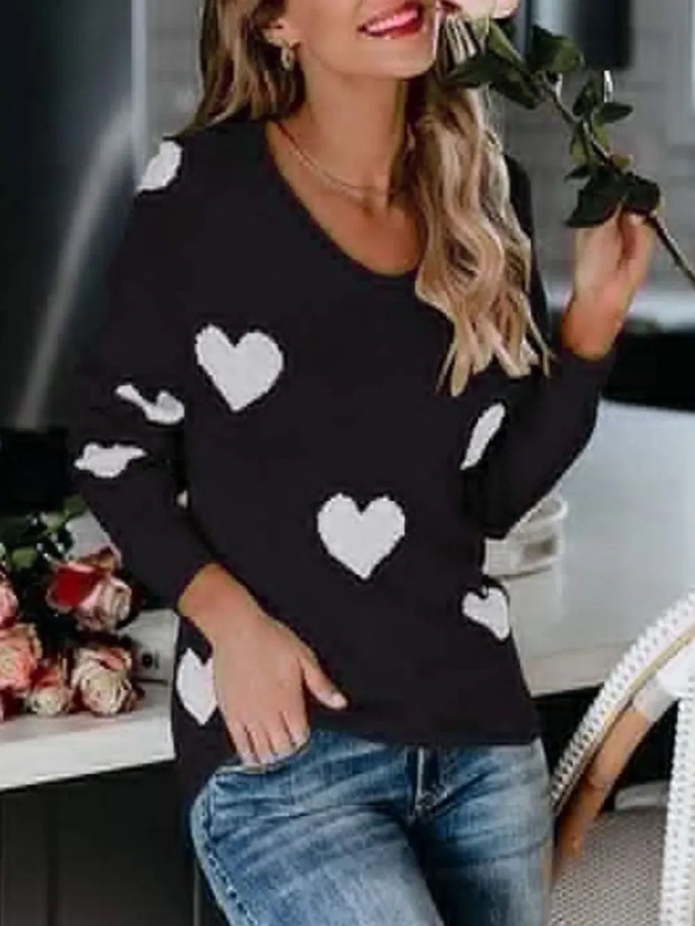 Heart Scoop Neck Sweater – Cute Chic & Dreamy Streetwear | same ANTHEM - Black / M